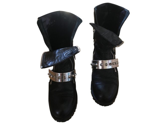 BOOTS MOTARDES Alexander Mcqueen Black Leather  ref.158533