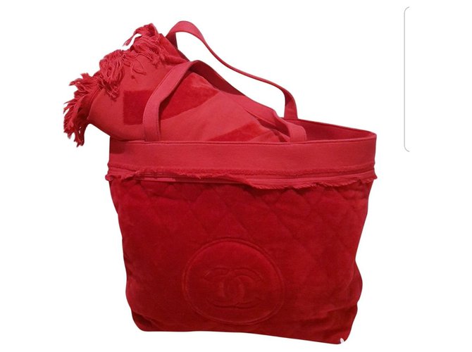 Chanel Einkaufstasche + neues Handtuch Rot Baumwolle  ref.158569