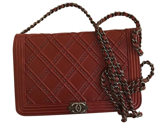 Wallet On Chain Chanel Bolso con solapa Dallas WOC con caja Burdeos Cuero  ref.158949