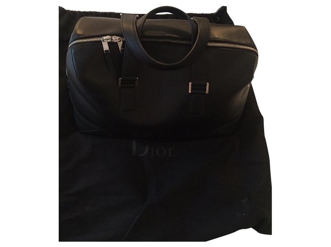 Dior Duffle cuero negro  ref.159151