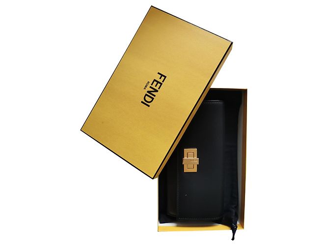 Fendi Peekaboo Continental Wallet