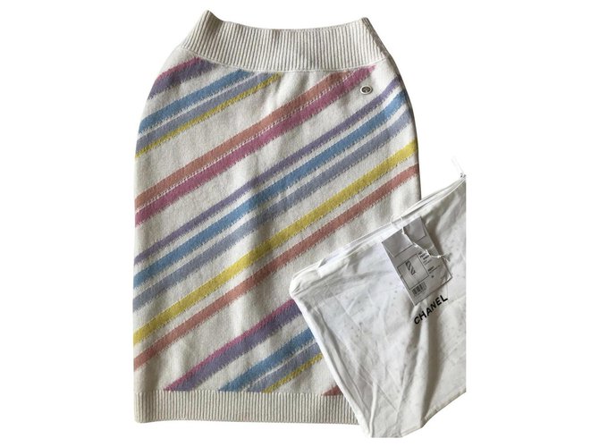 Chanel cashmere la pausa skirt Multiple colors  ref.159713