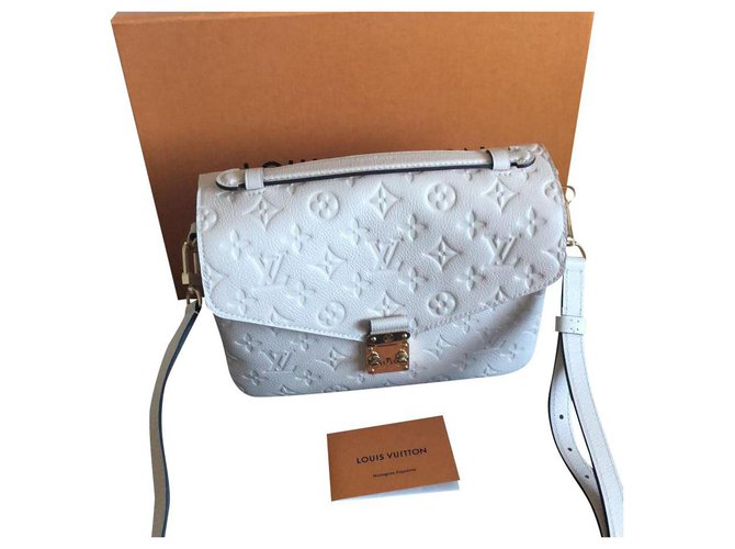 Metis Louis Vuitton Handbags Beige Leather  ref.159742
