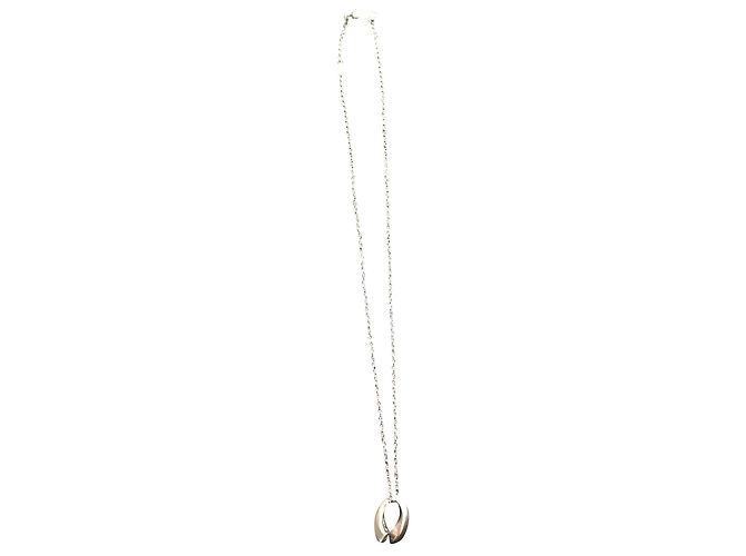 Collar Gucci de plata