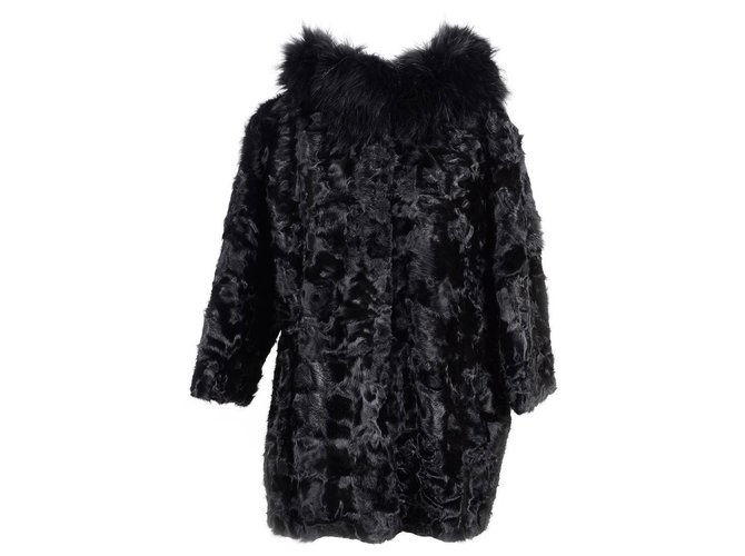 Max Mara coat new Black Fur  ref.160809