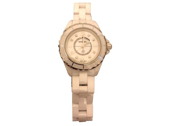 Chanel J12 Weiß Keramisch