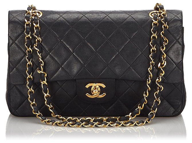 Timeless Chanel Preto Clássico Médio Pele de Carneiro Duplo Flap Bag Couro  ref.161359