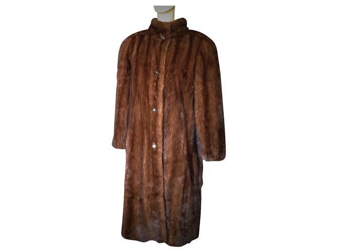 Christian Dior Coats, Outerwear Chestnut Fur  ref.161478