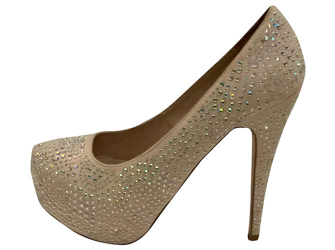 Kurt Geiger Kristallbesetzte Absätze Roh