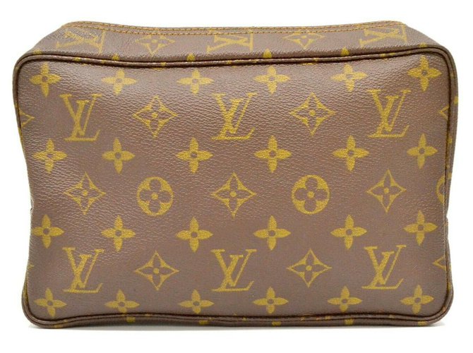 Louis Vuitton Monogram Pouch Bag Case Brown Cloth  ref.161661