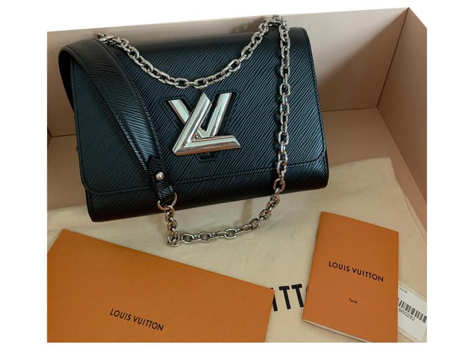 Louis Vuitton Twist MM Epi leather silver hardware Black ref
