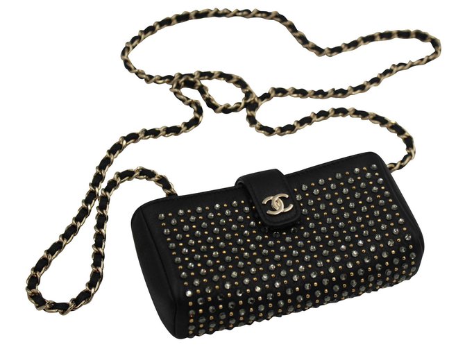 Wallet On Chain Chanel Pouch on chain Nero Pelle  ref.162147