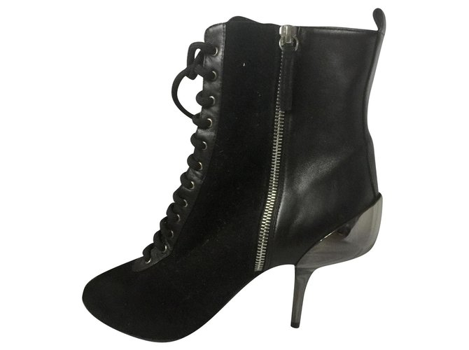 Giuseppe Zanotti Zipped and laced boots Black Suede Leather Metal  ref.163322