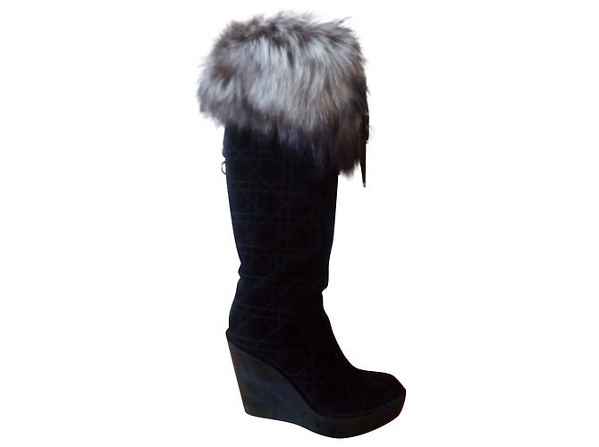 Christian Dior DIOR Camurça Botas Altas de Pele de Raposa Preto Prata