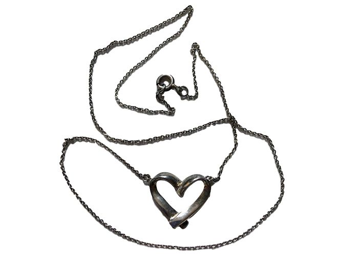 Collar inconnue de plata corazón abierto 46 cm