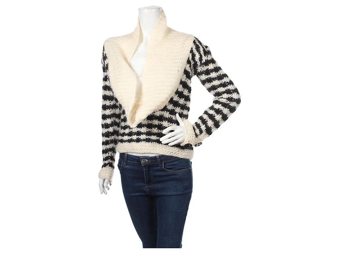 By Malene Birger Schwarz-Weißer Mohair Pullover 