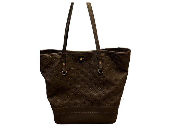 Citadines Louis vuitton GM city cars Taupe Leather  ref.164569