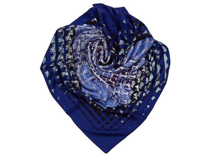 Hermès Foulard Hermes en soie bleu Faubourg Tissu Multicolore  ref.164611