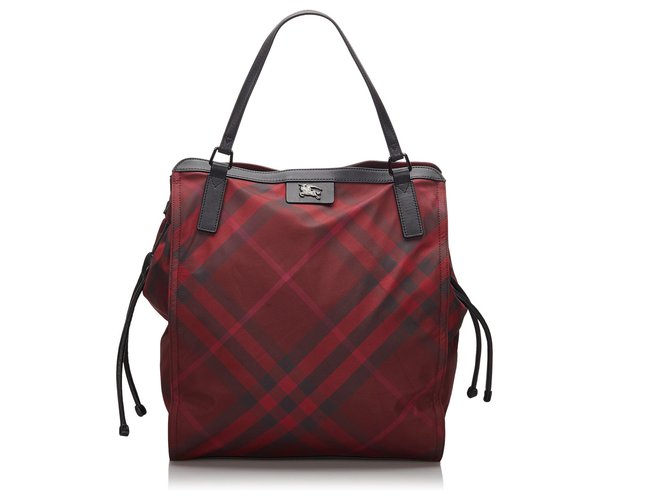 Burberry Mega Check vermelho Nylon Buckleigh Tote Bag Preto Couro Pano  ref.164637