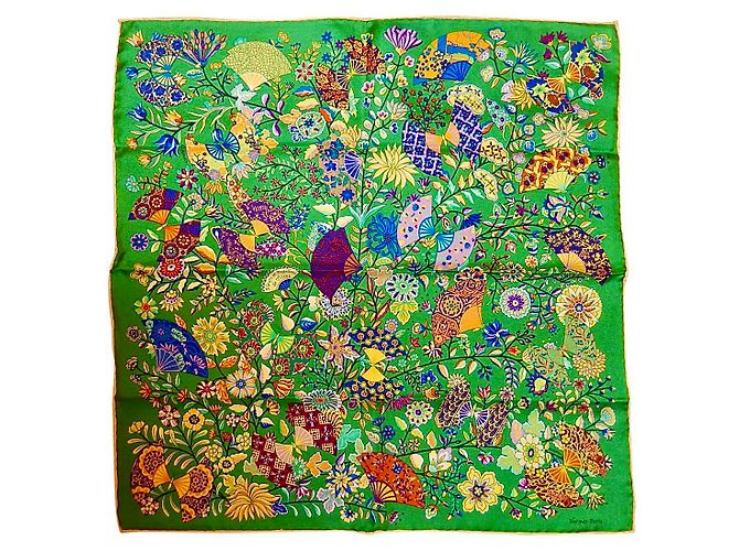 Hermès TECIDOS FLORES E BORBOLETAS Multicor