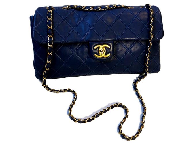 Timeless Chanel Azul Couro  ref.165045