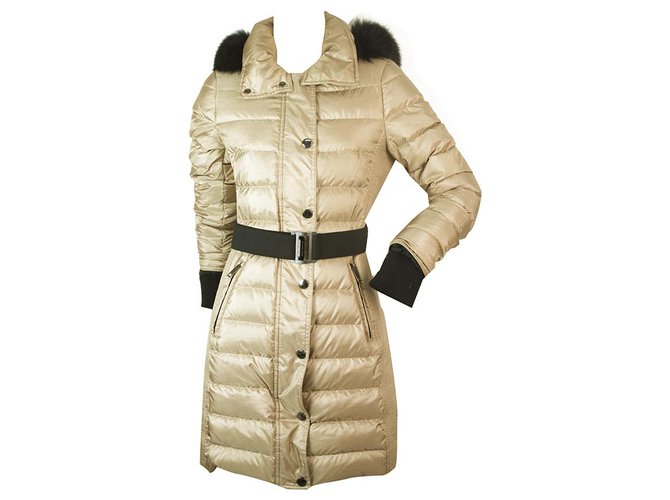 Burberry Beige Gold Quilted Puffer Winter Fur Hood Long Fitted Jacket US 4 IT 38 Golden Polyester  ref.165201