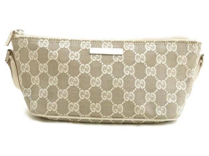 gucci hand pouch