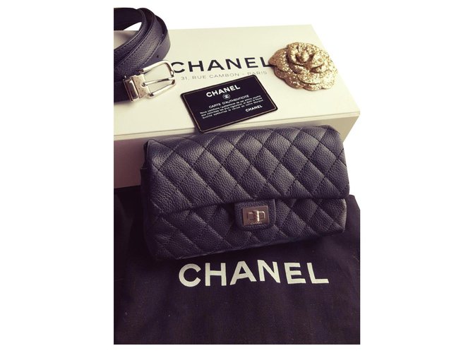 Chanel Clutch bags Black Leather  ref.165245