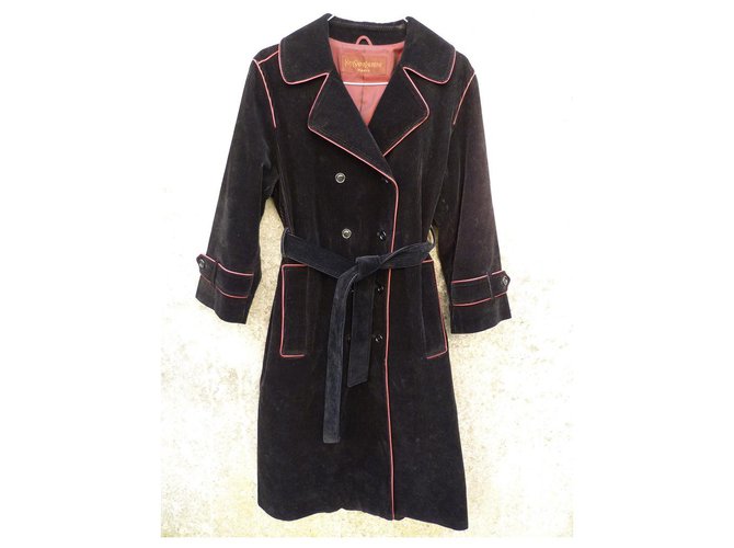 Yves Saint Laurent Coats, Outerwear Black Red Velvet  ref.165388