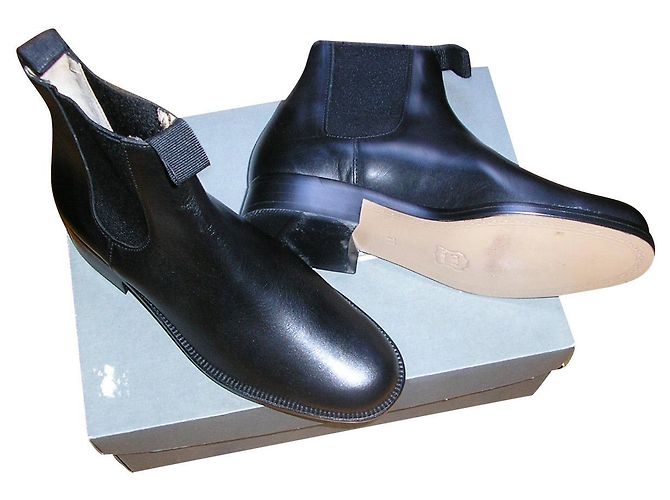 Elizabeth Stuart Botines Chelsea de cuero negro, Pointure 36.