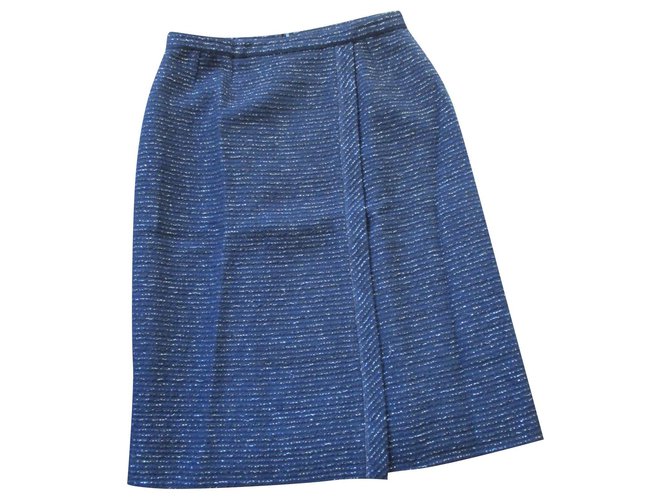 Chanel Semi wrap skirt, 42? Navy blue Wool  ref.165582
