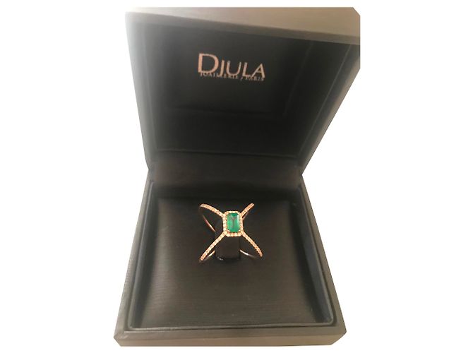 Anello Djula incrociato smeraldo in oro e diamanti D'oro
