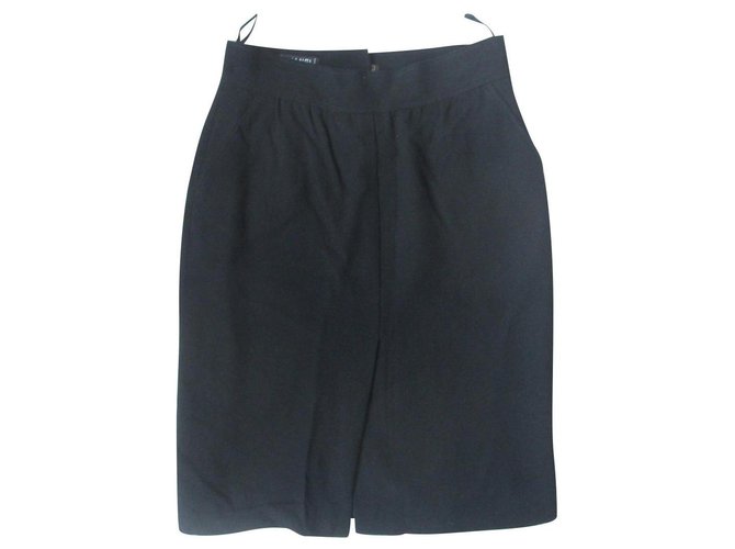 Chanel Skirts Black Wool  ref.165825