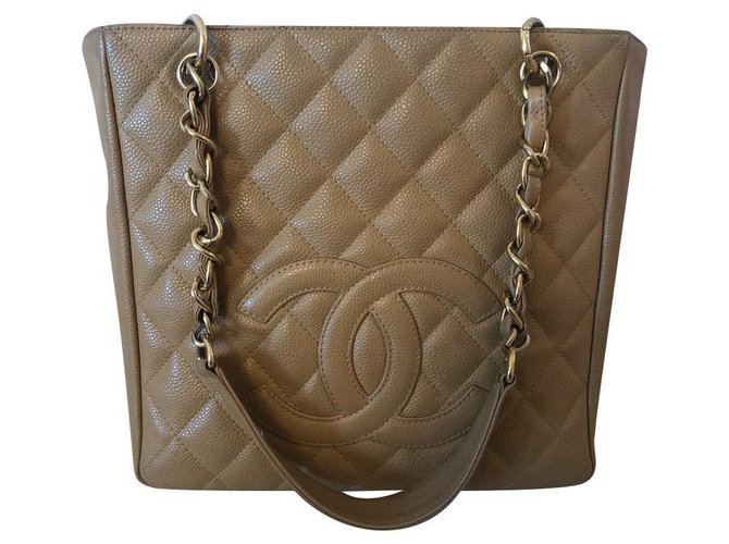 Chanel Bege Couro  ref.165854