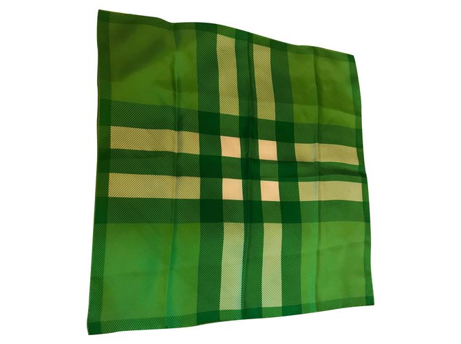 Burberry Silk scarves Green  ref.165911