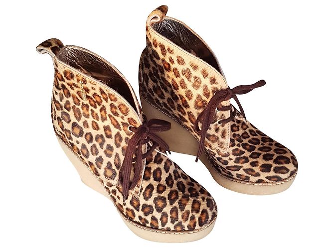 Botas de tacón Serafini. Estampado de leopardo
