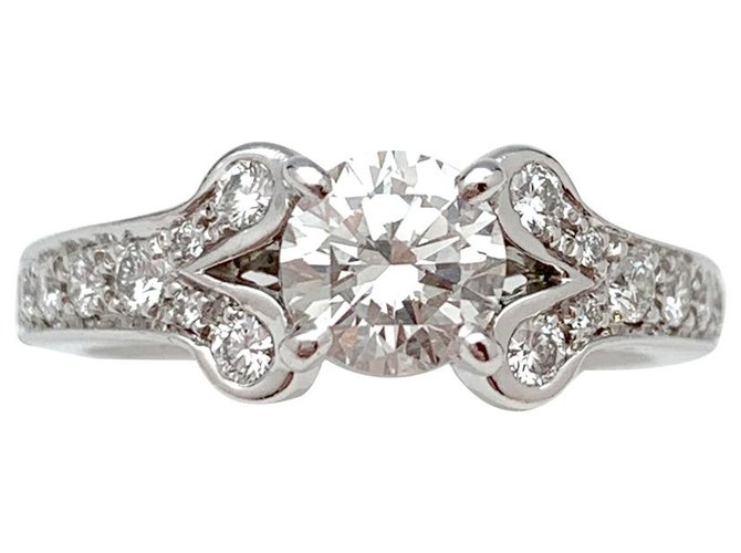 Anello di Cartier, Modello "Ballerina" in platino, diamante 0,60 ct H / VS2.  ref.166382