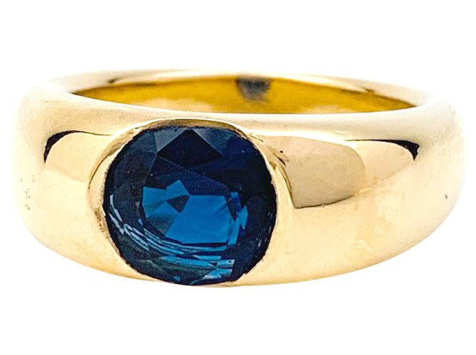 inconnue Bangle ring in yellow gold, sapphire.  ref.166609