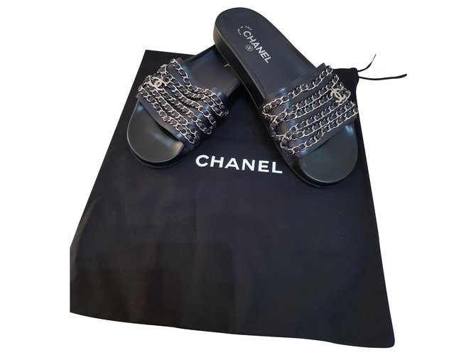 Chanel slipper Blue Leather  ref.166787