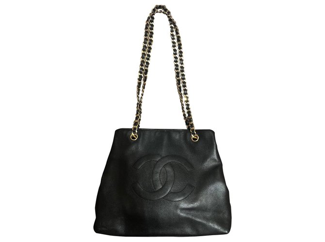 Timeless Chanel Large shopping bag Black Gold hardware Lambskin ref.496471  - Joli Closet