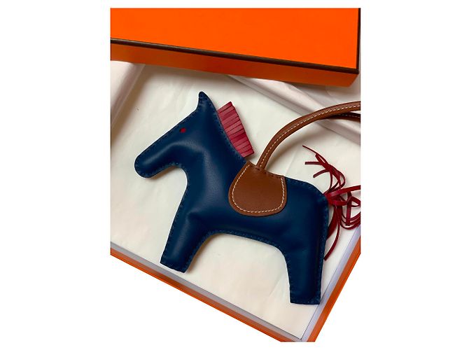 Hermès Rodeo charm GM Brown Blue Fuschia