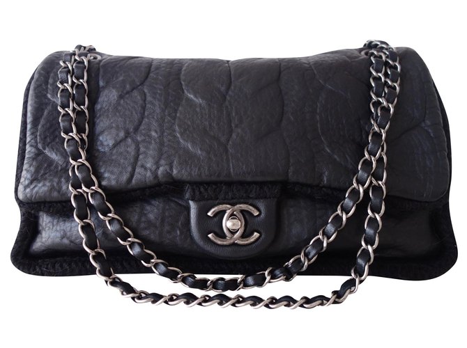 Timeless BLACK CHANEL CLASSIC BAG Leather Wool  ref.167384