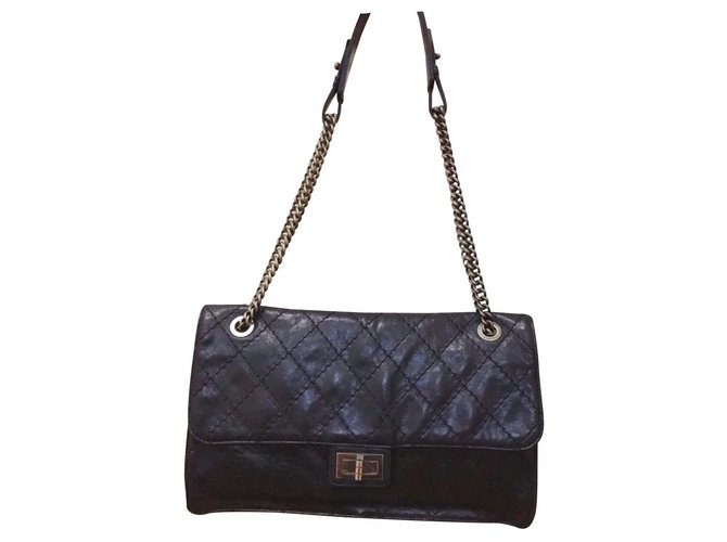 Chanel Black Reissue flap bag Leather  ref.167448