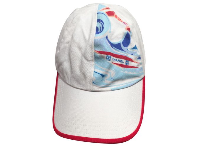 Chanel Hüte Weiß Rot Blau Baumwolle  ref.167779