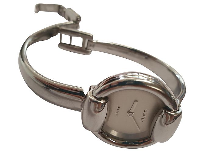 Reloj Gucci 1400L de acero plateado Plata