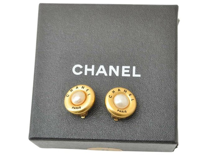 Chanel gefälschte Perle Clip Golden Vergoldet  ref.168807