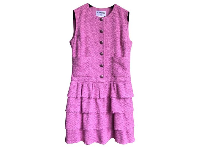 Chanel Dresses Pink Tweed  ref.169113