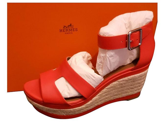 Hermès Ilana compense Rouge
