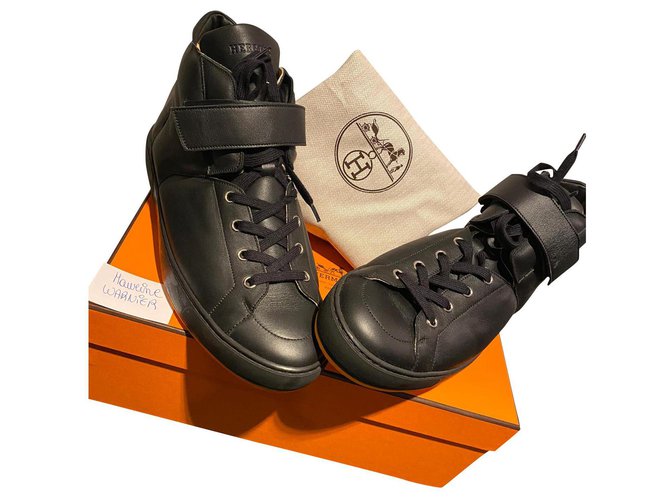 Hermès sneakers Black Leather  ref.169356