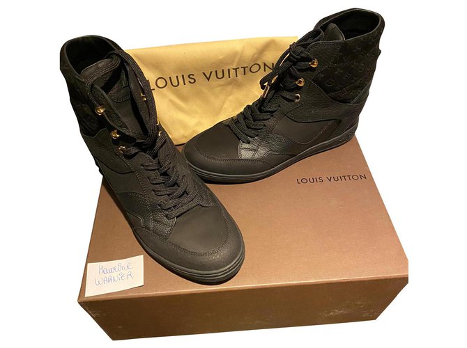 Louis Vuitton Wedge sneakers Black Leather  ref.169357